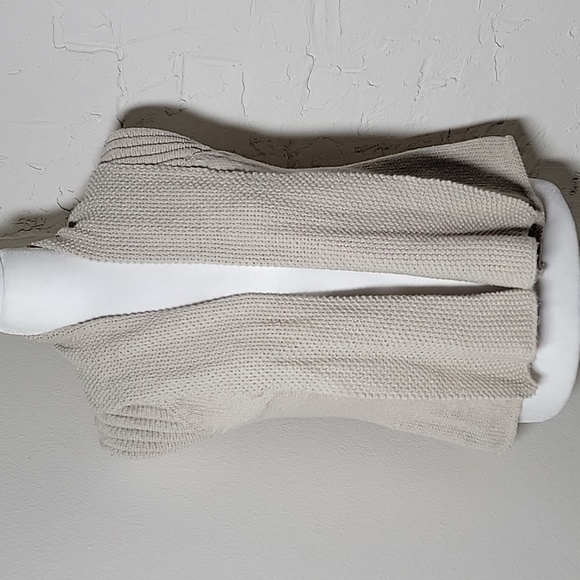 American Rag Sweater Vest M Neutral Textured Knit Sleeveless Boho Cardigan - Picture 1 of 13